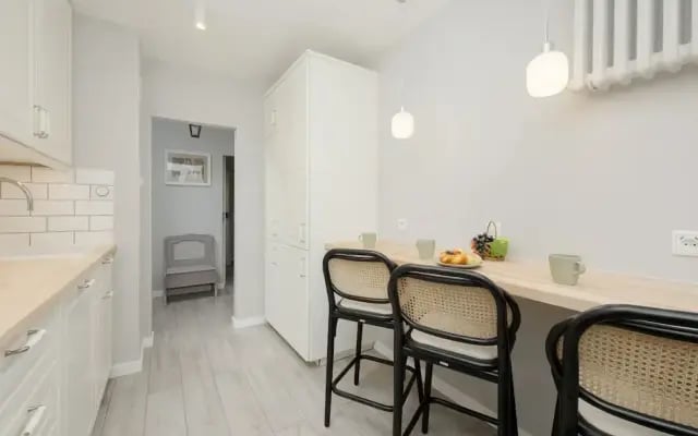 Schillera Apartment by Renters