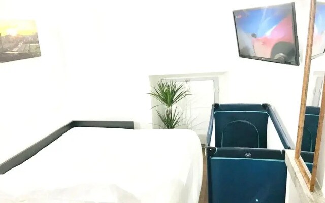 Studio in Roma, With Wifi