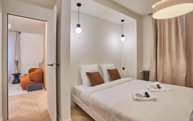 Amazing AC Apartment Center of Paris Le Marais