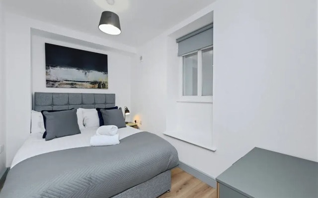 Dale Apartments
