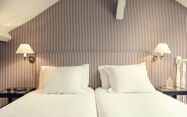 Le Belgrand Hotel Paris Champs Elysees, Tapestry by Hilton