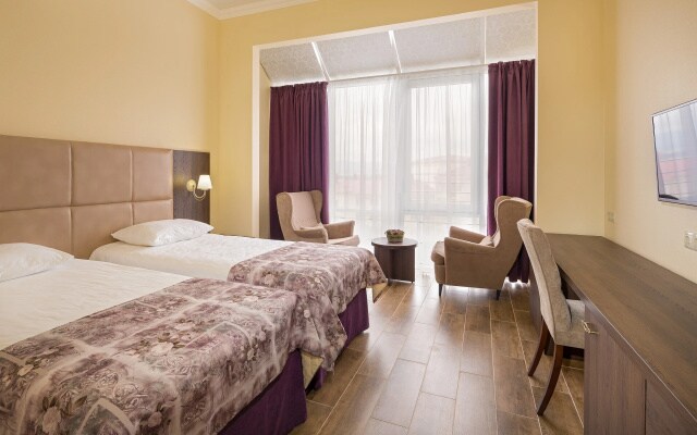Круиз Kompass Hotel