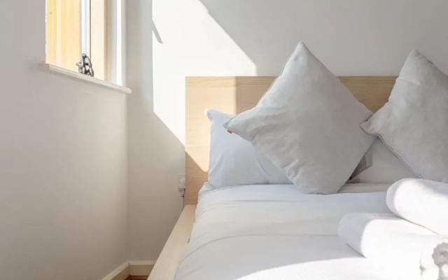 Modern 2 Bedroom Flat in Elephant & Castle