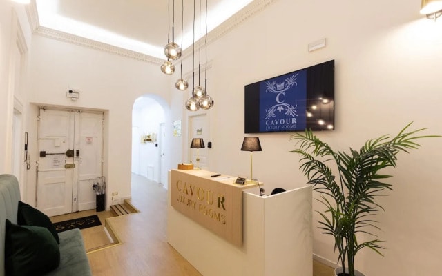Cavour LR Collection