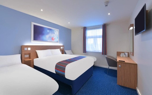 Travelodge Derby Cricket Ground