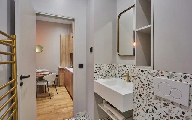 Apartment Center of Paris