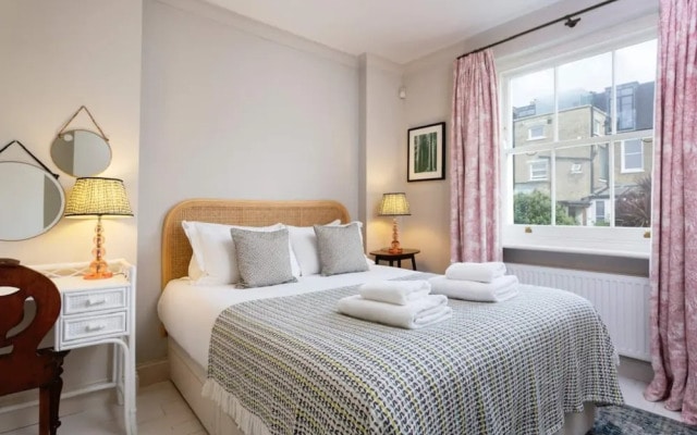 Stunning 2 Bed Apt W Garden in Clapham