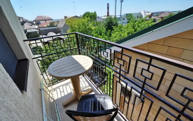 Guest House Kristina 2 at Vityazevo