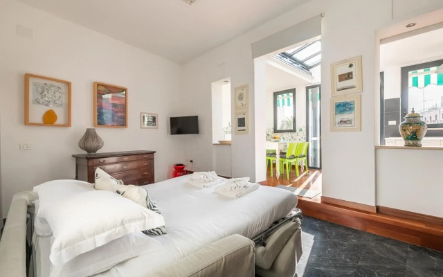 Lovely Apartment With Terrace Rome City Center