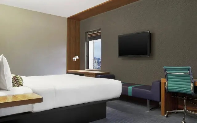 Aloft by Marriott London Excel