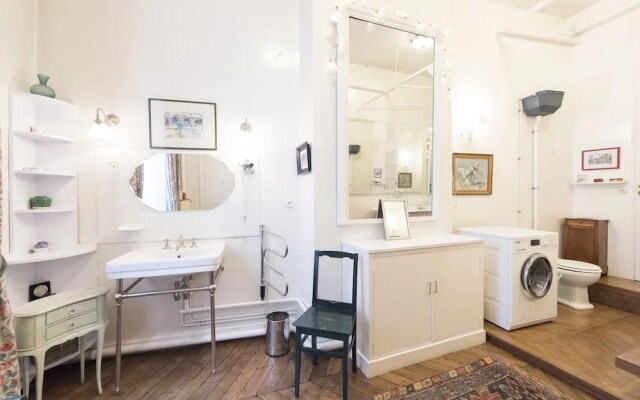 Antique Charm by Arc de Triomphe