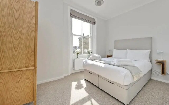 Large & Wonderful 1 Bed, Pimlico