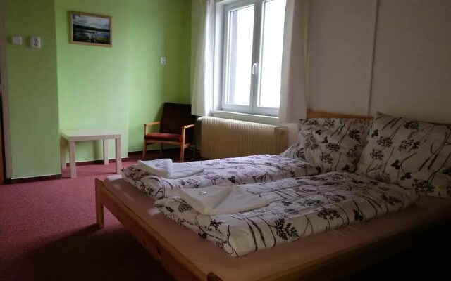 Hotel Rohanov