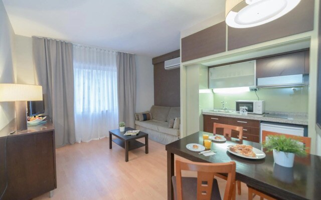 Senator Barcelona Apartments