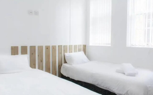 Host Apartments Fleet Nightlife III