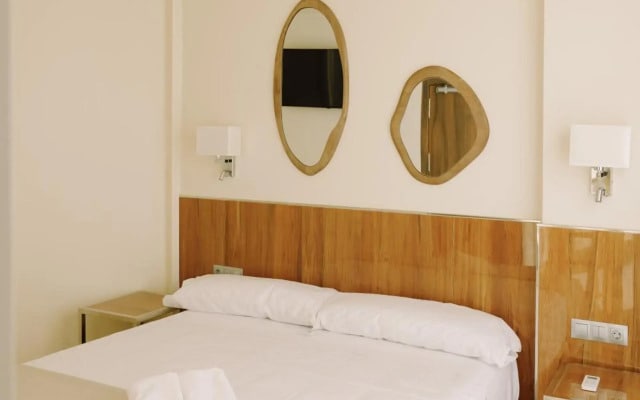 Buendia Suites