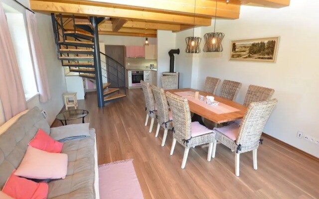 Lovely Apartment With Sauna, Pool,ski Boot Heaters,whirlpool