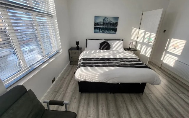 Top Luxury 2 bed Apartment - London