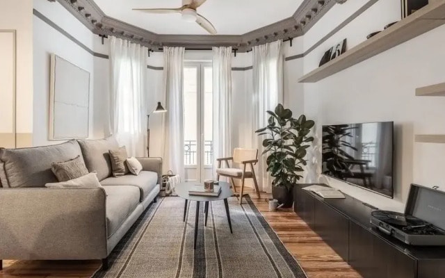 Pino - 3 Bedroom in Chamber