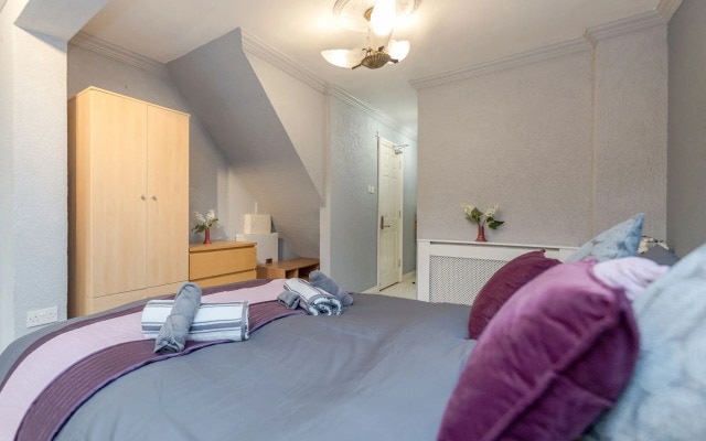 Watford General Suites