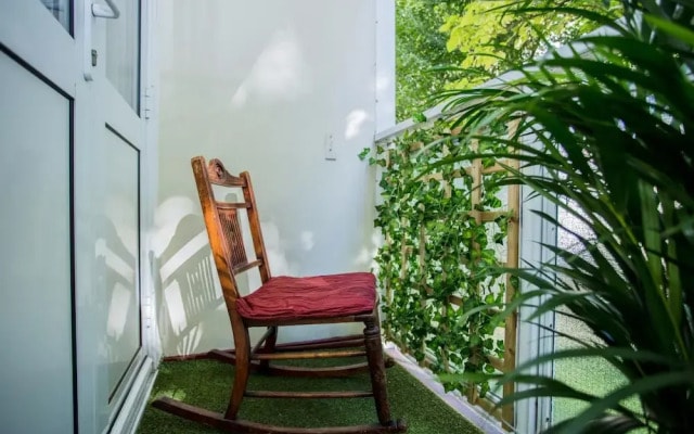 Maida Vale 1 Bedroom Apartment with a Balcony