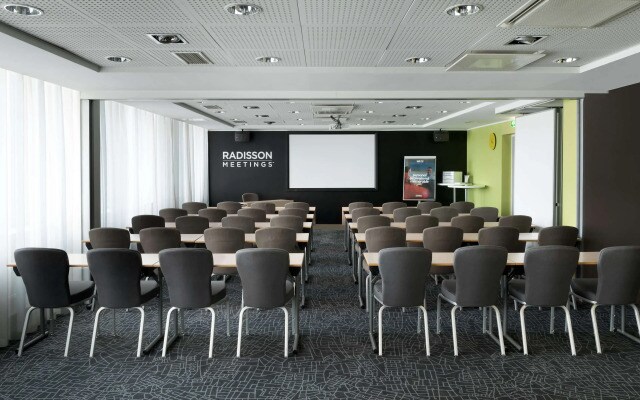 Отель Park Inn by Radisson Central Tallinn