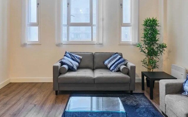 Host Stay Three Graces Getaway