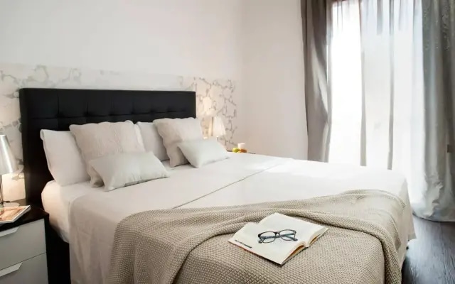 Aspasios Catedral Apartments