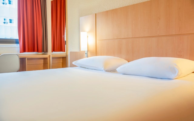 ibis Paris 17 Clichy-Batignolles