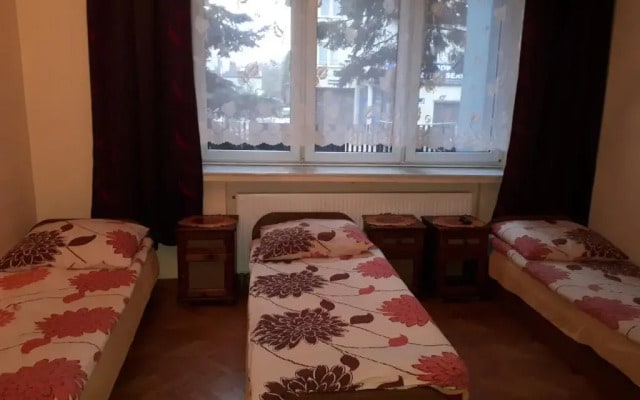 Hostel Henrix