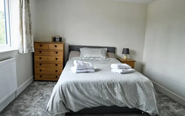 3Bd Gem In The Heart Of Barnetby Le Wold