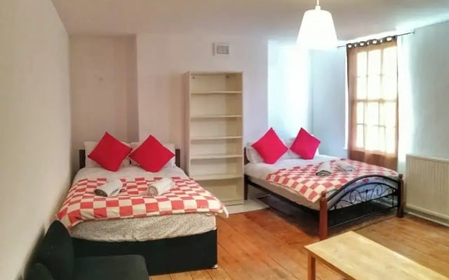 House in Central London - Sleeps up to 16
