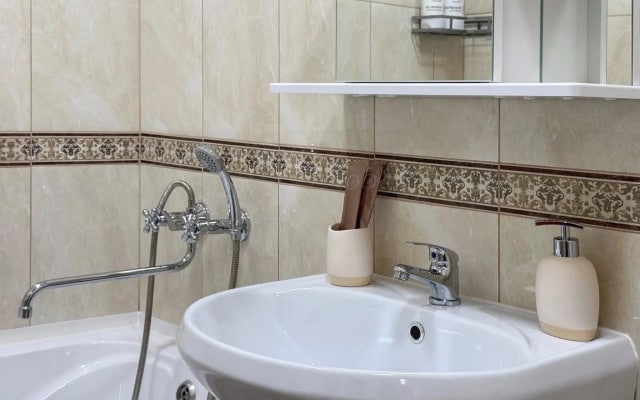 Апартаменты Granada на улице Кустодиева