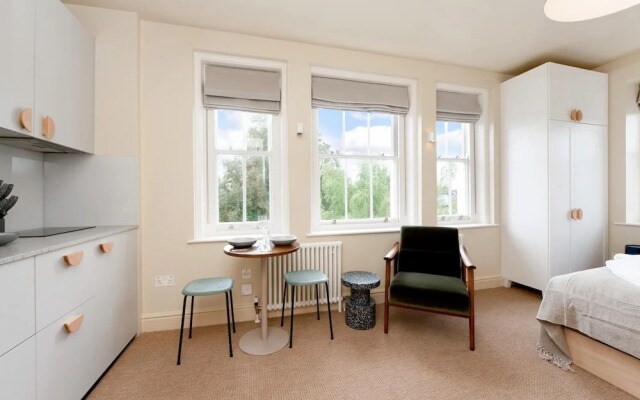Bright Studio in Historic Camden Terrace
