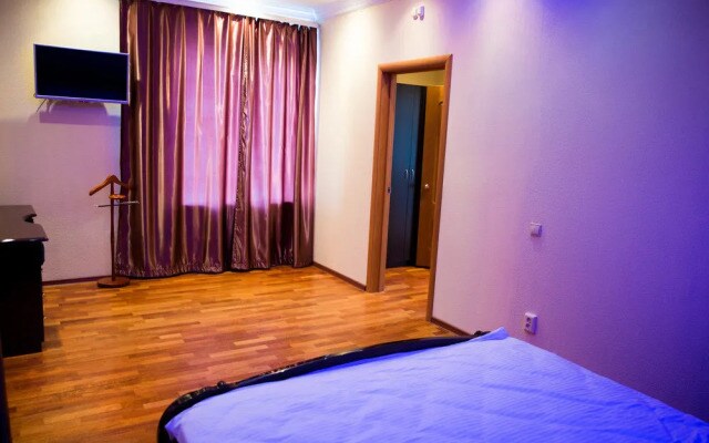 City Hotel