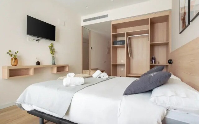 Limehome Barcelona Carrer de Besalú 82