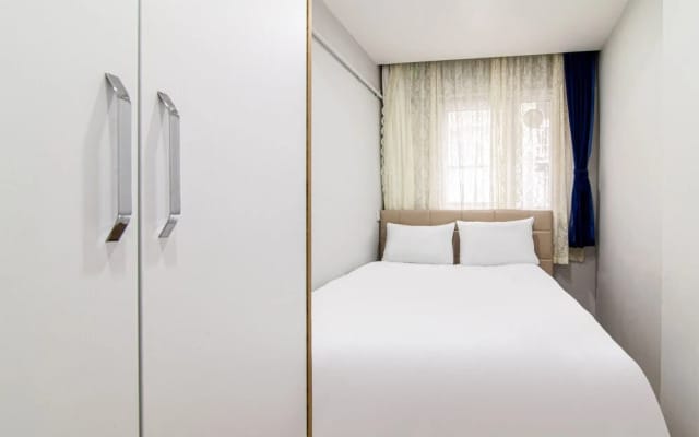 Modern Flat Close to Osmanbey Metro Station