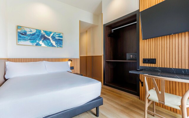 Hotel Acta Madfor