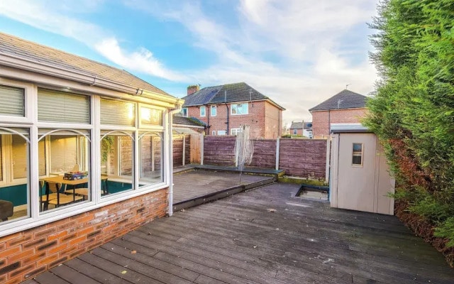 Modern 3-Bed - Near Etihad & City Centre