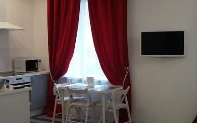 Diplomat Aparthotel