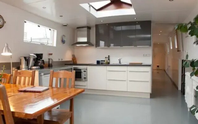 Authentic Houseboat