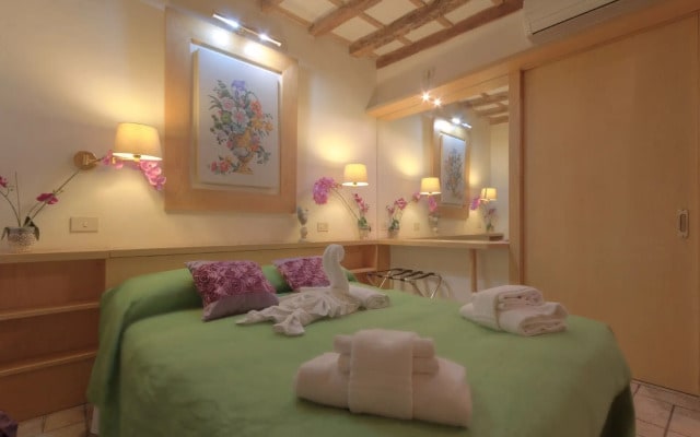 Farnese Suite Dream S&AR