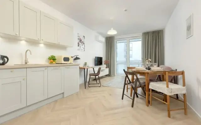 Modern Apartment With Balcony by Renters