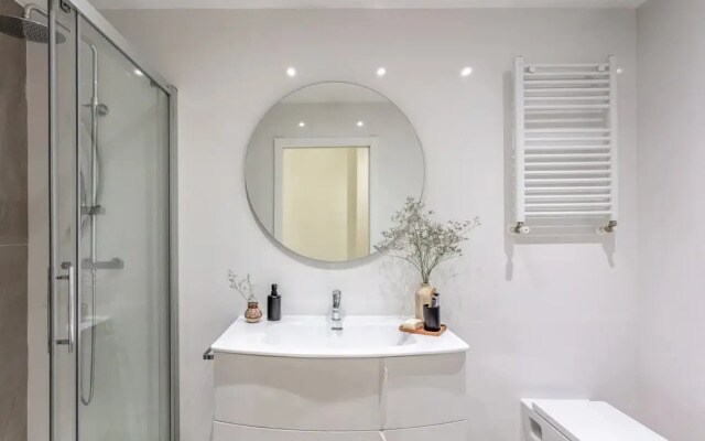 Lisala - 2 Bedrooms in Trafalgar
