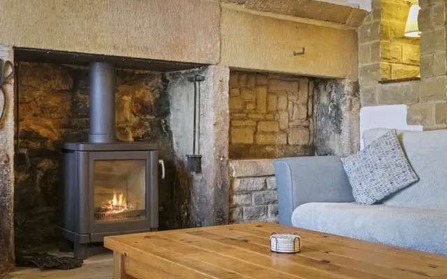 Host Stay Bradley House