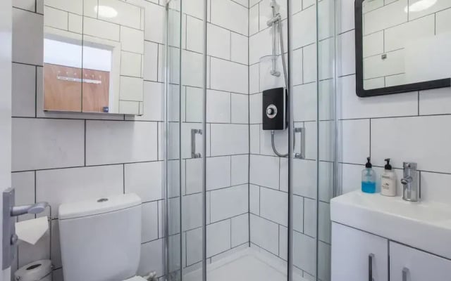 Modern & Clean Apartment Soho & Carnaby
