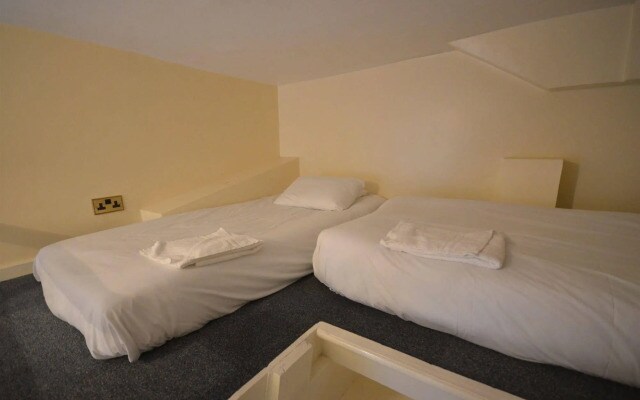 NOX Earls Court