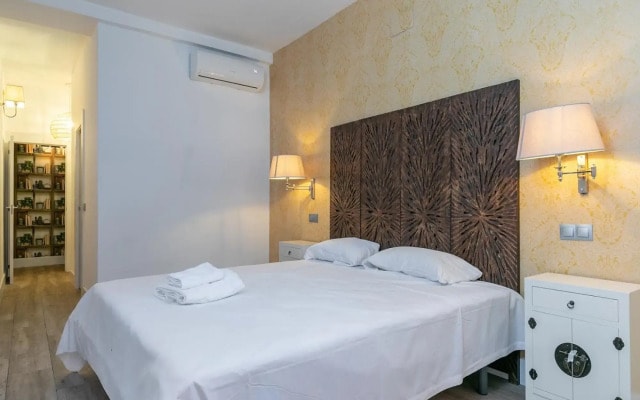 HOMEABOUT PREMIUM MALASAÑA Apartment