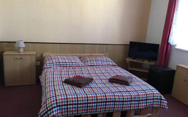 Hotel Konsul
