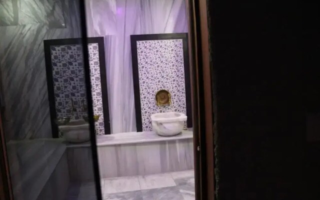 Evay Suite Hotel